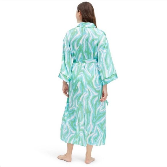 DVF for Target Women's Long Satin Disco Zebra Green
Robe - Picture 3 of 10